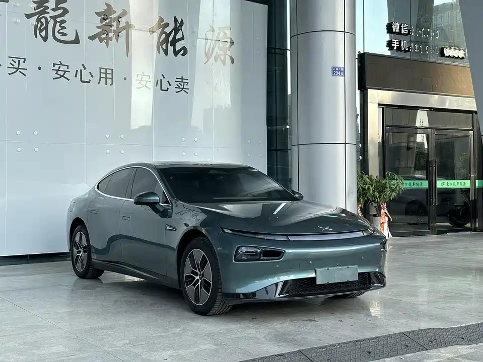 XPENG P7