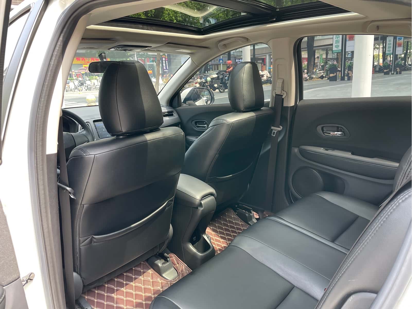 Honda Vezel, 2023 14