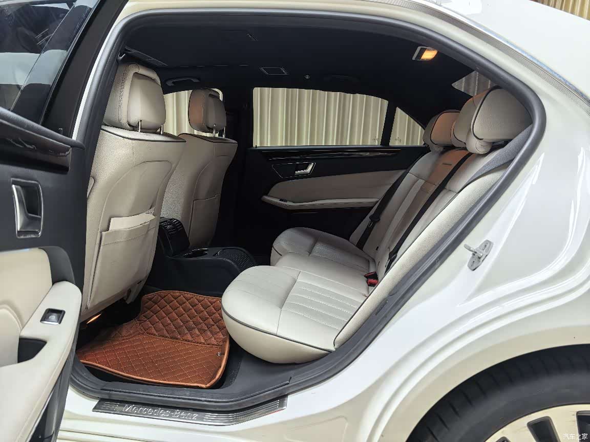 Mercedes-Benz E-Class, 2015 8
