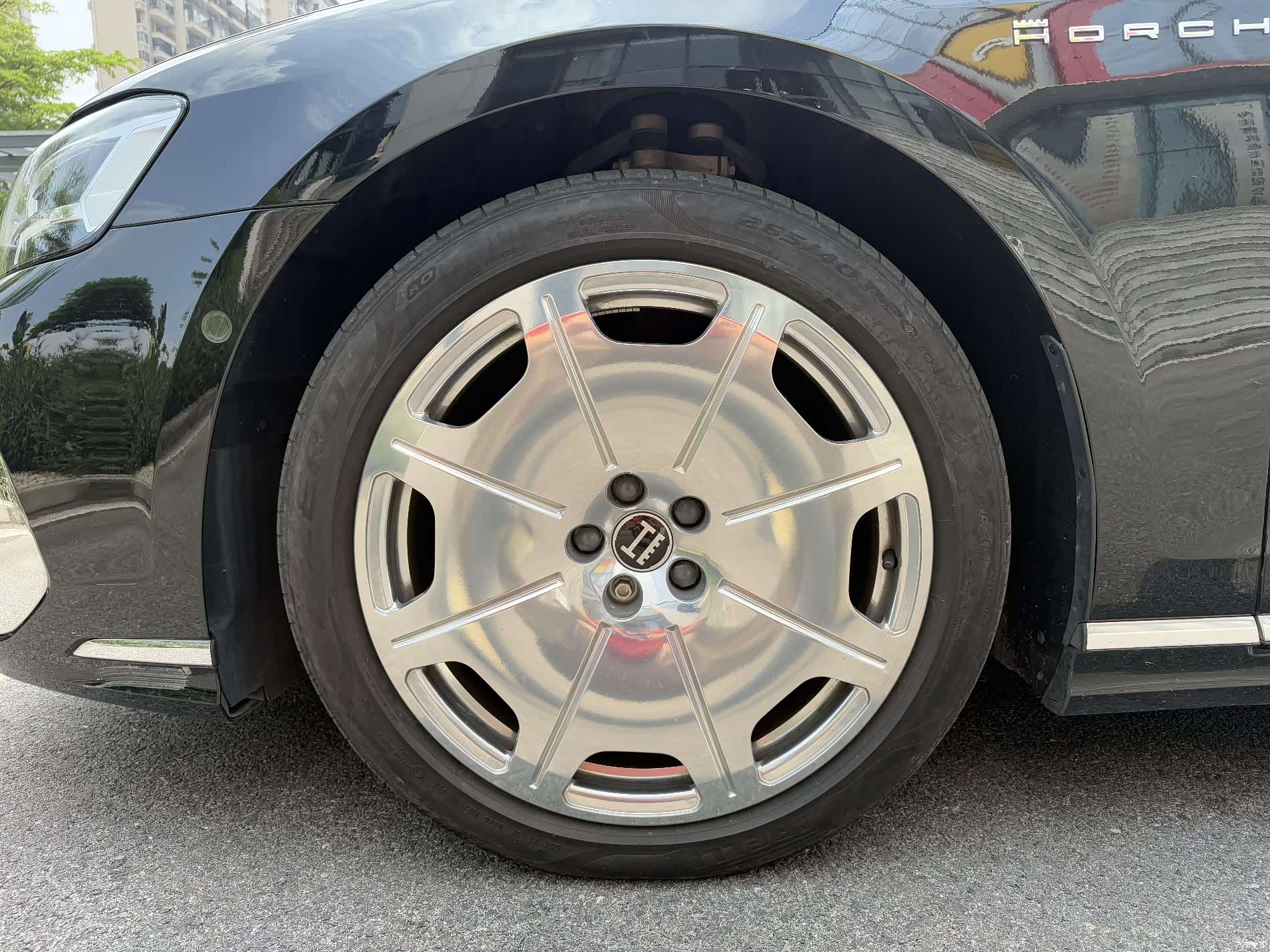 Audi A8L, 2022 6