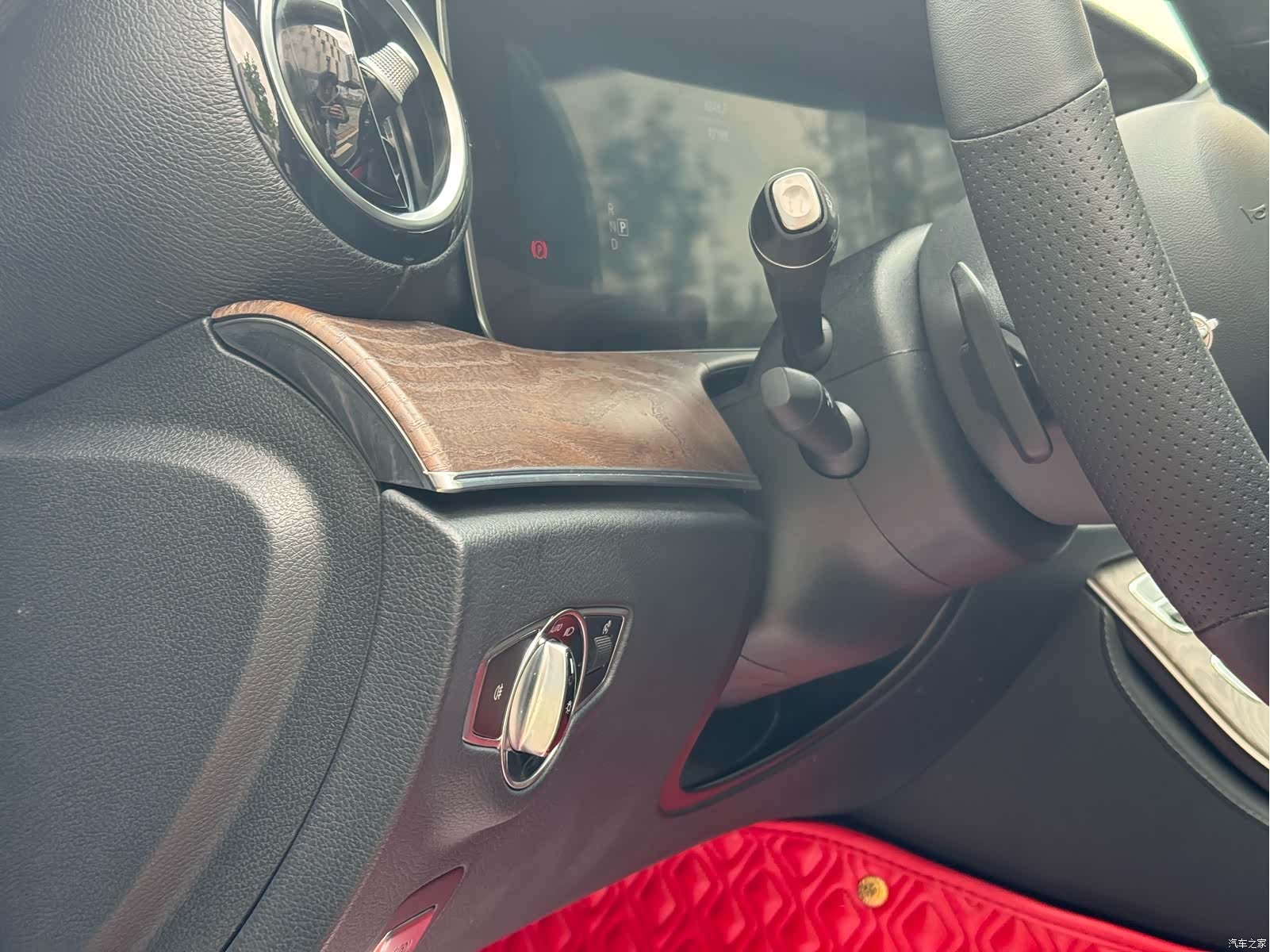 Mercedes-Benz E-Class, 2019 13