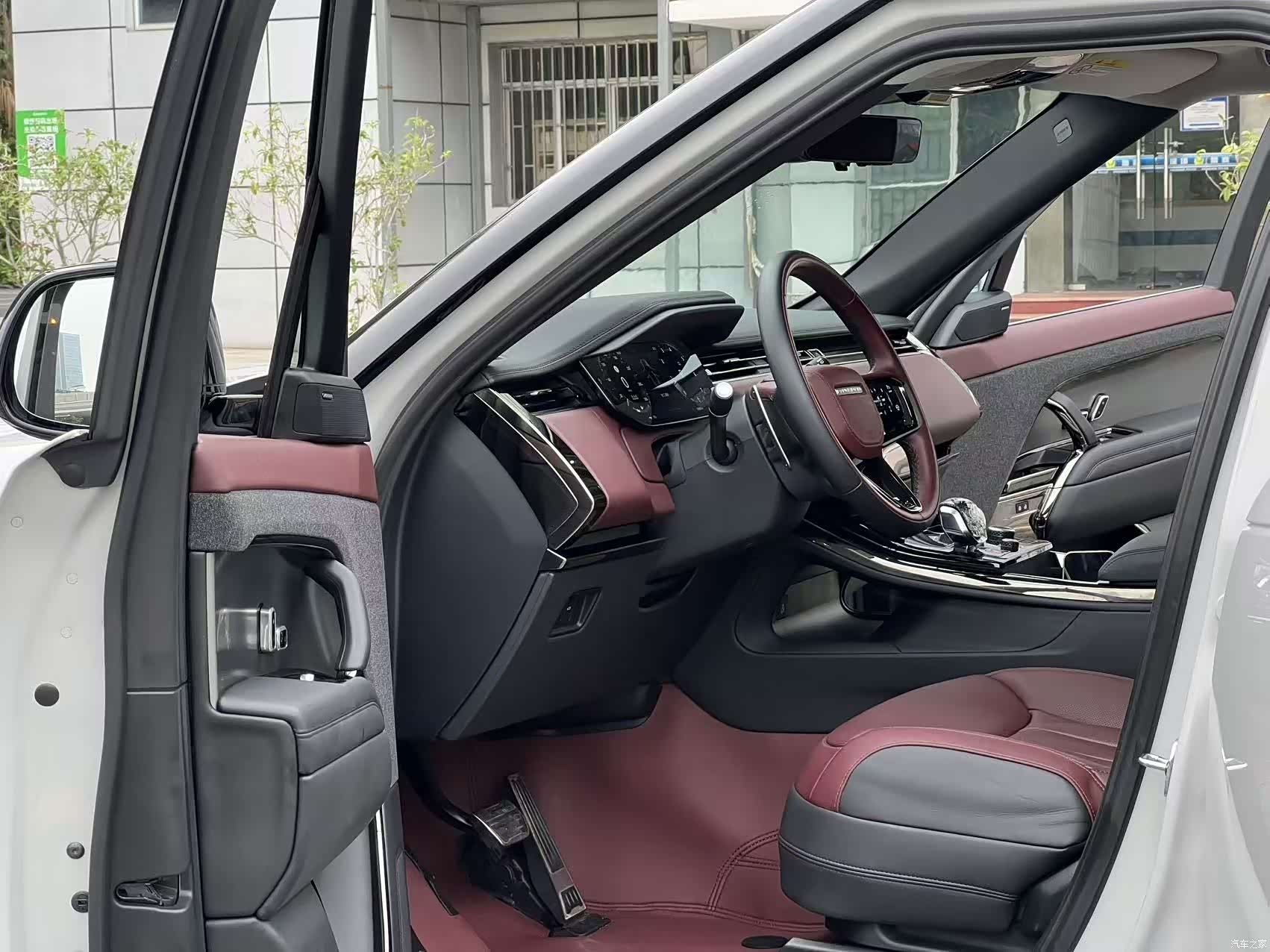 Land Rover Range Rover, 2023 10