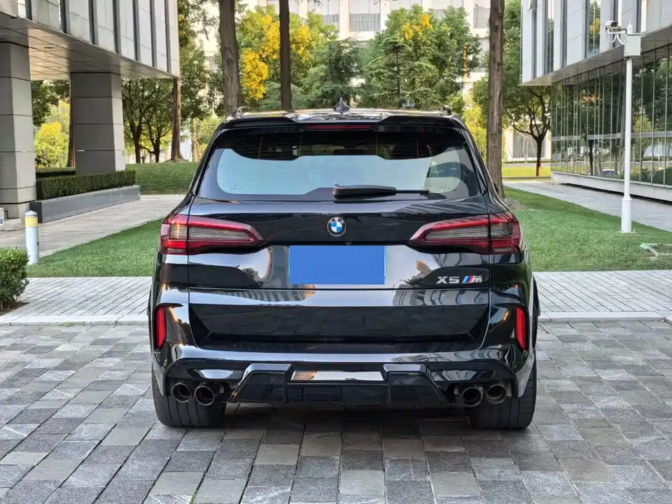 BMW X5 M