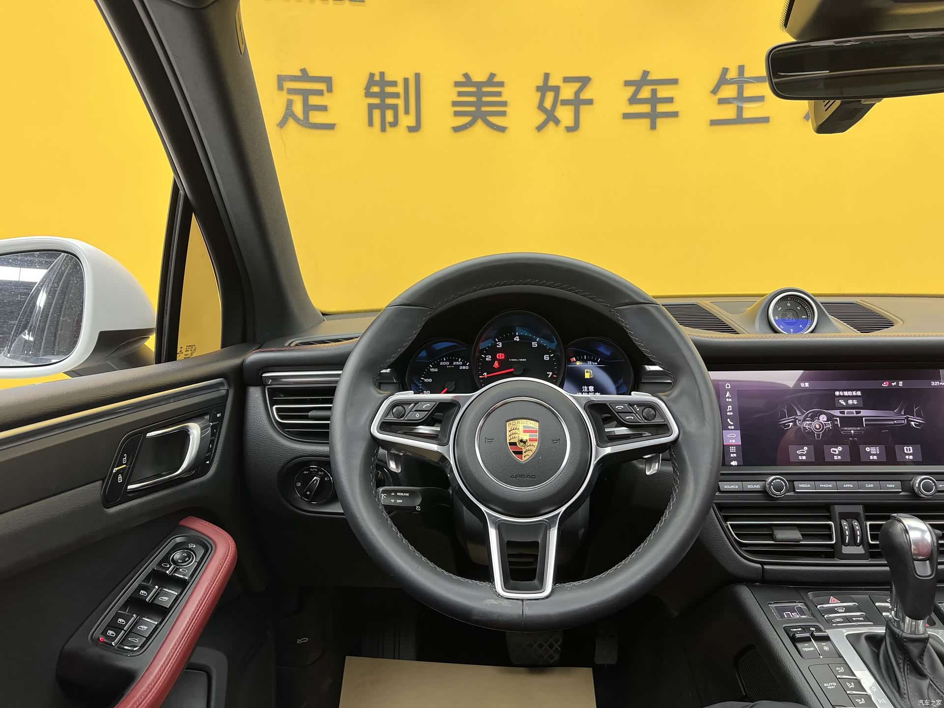 Porsche Macan, 2019 8
