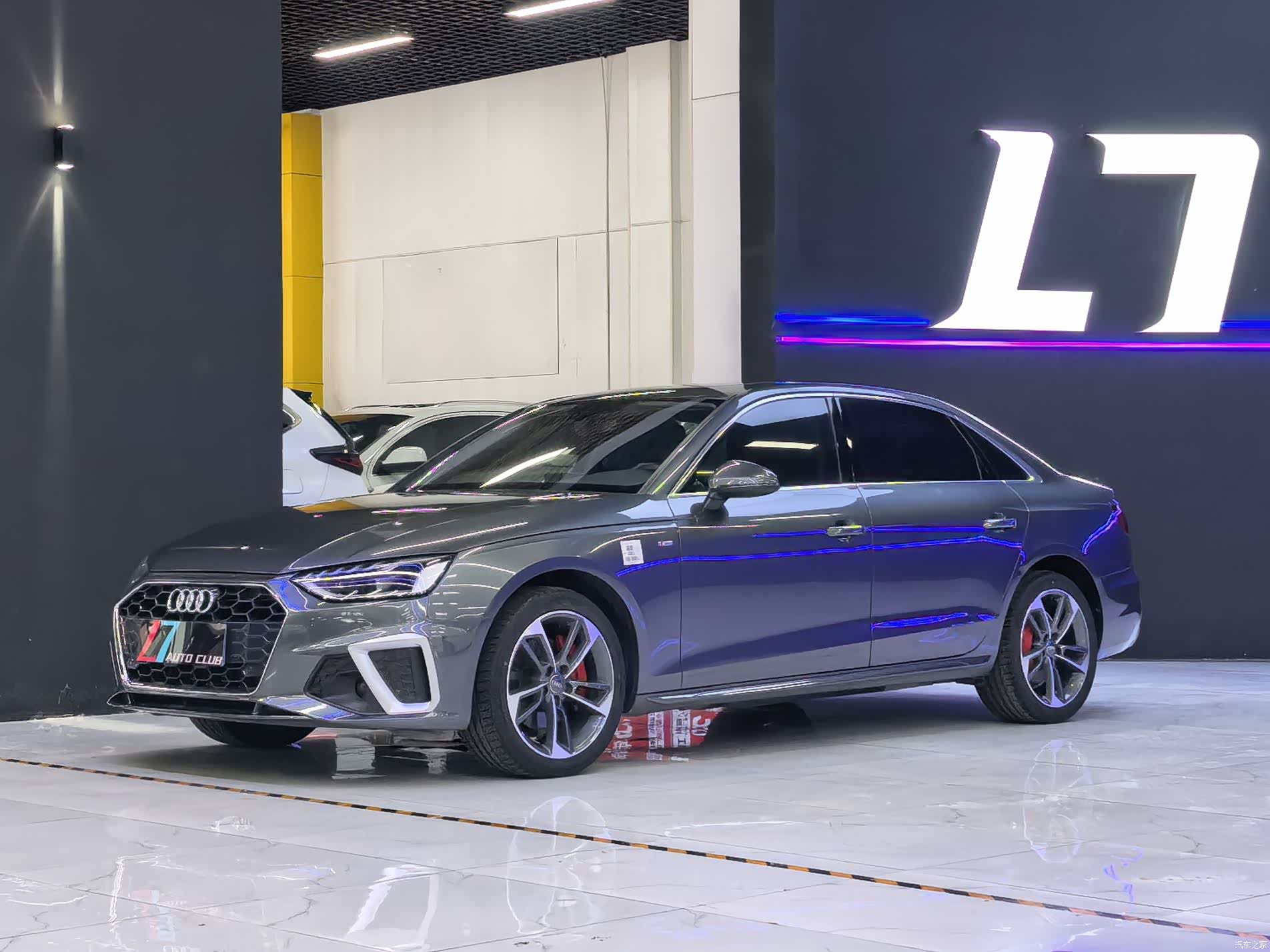 Audi A4L, 2021 1