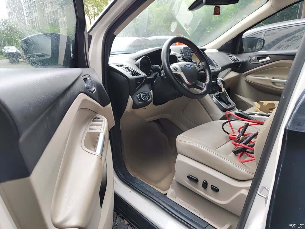 Ford Kuga, 2014 14