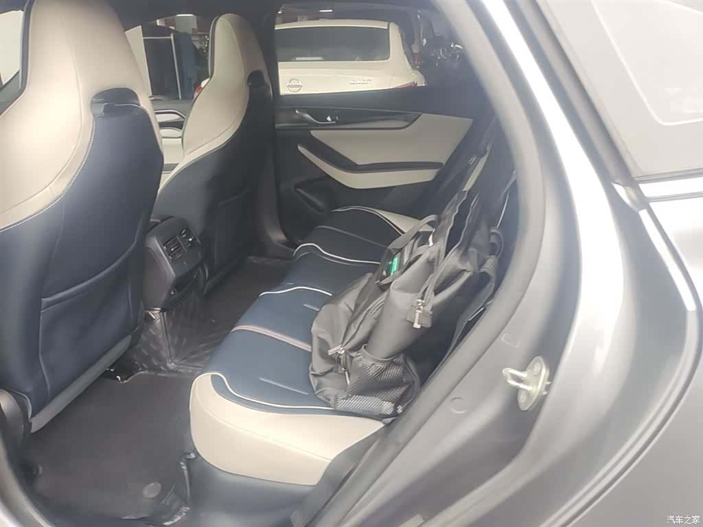 BYD Qin, 2023 17
