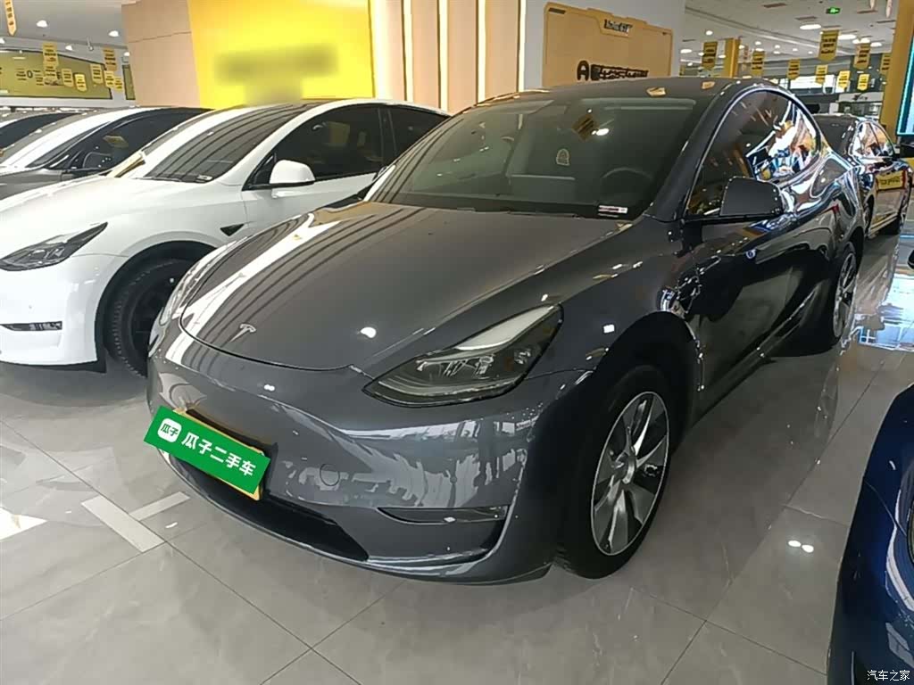 Tesla Model Y, 2021 1