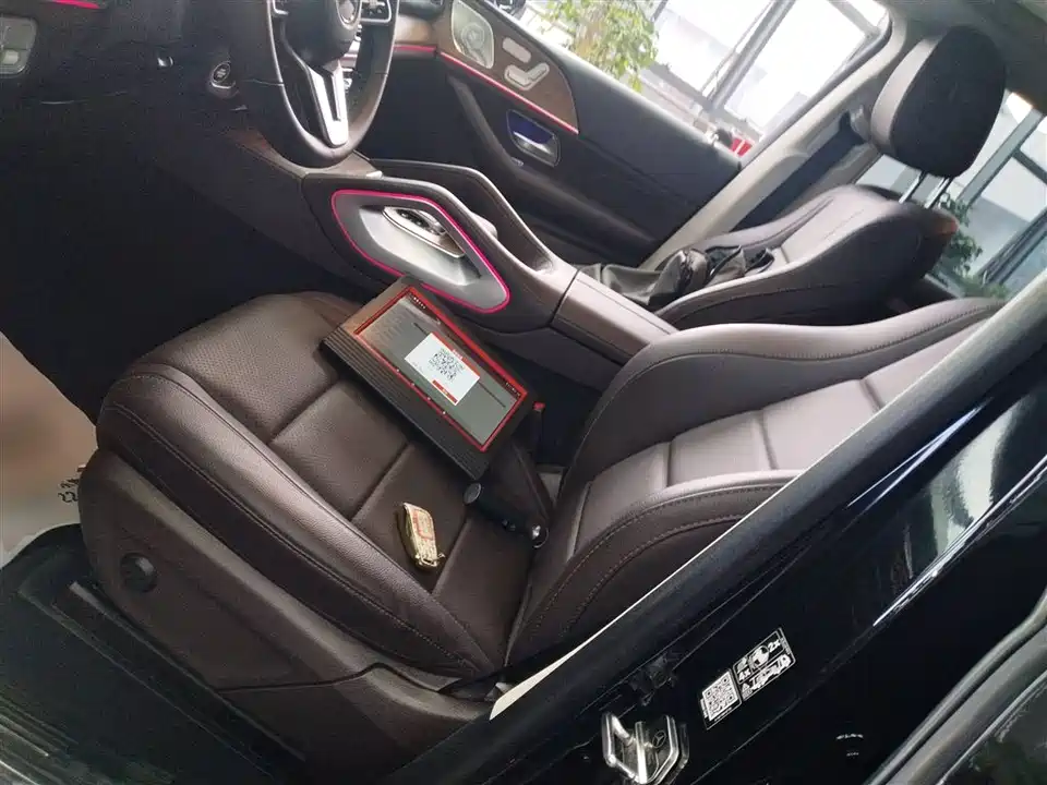 Mercedes-Benz GLE Mercedes-Benz GLE