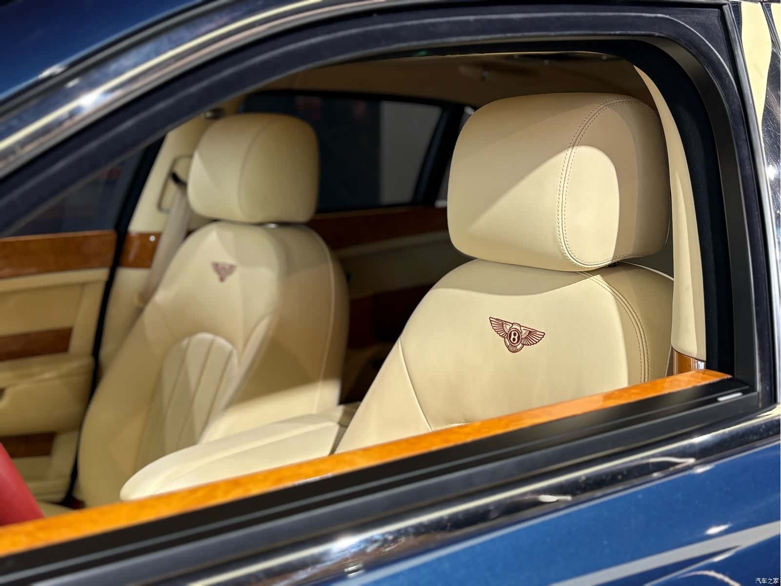 Bentley Mulsanne, 2013 10