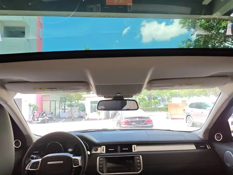 Land Rover Range Rover Aurora