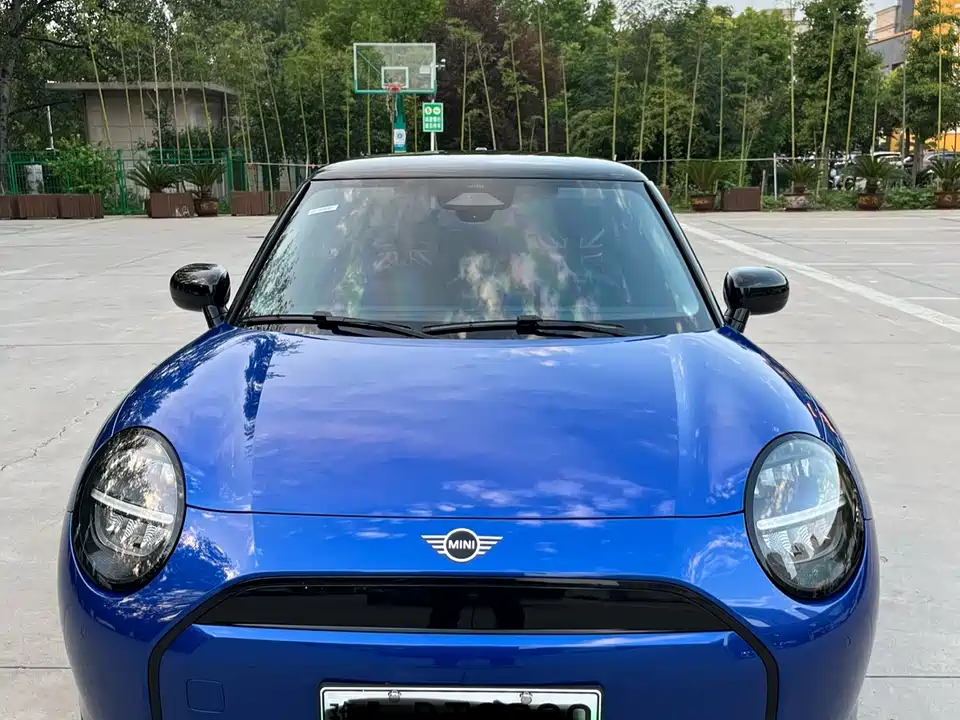 MINI Electric COOPER