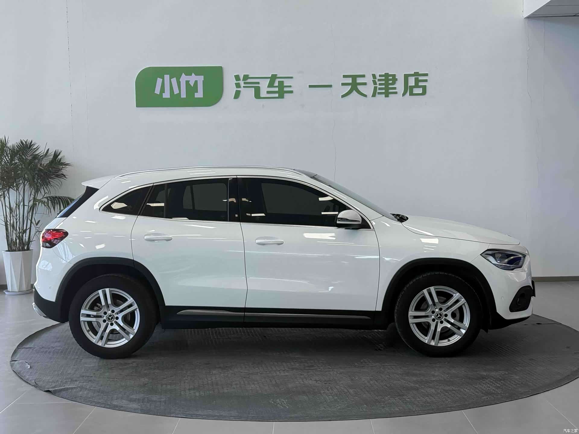 Mercedes-Benz GLA, 2020 8