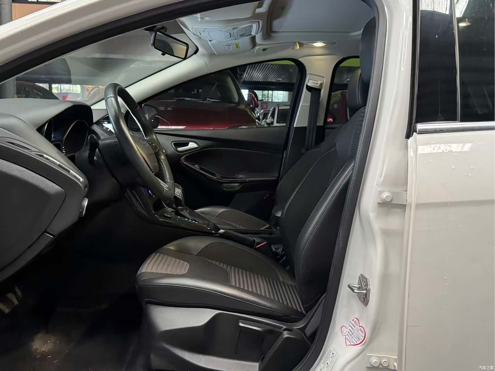 Ford Focus, 2017 9