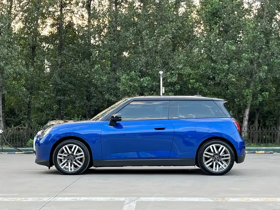 MINI Electric COOPER