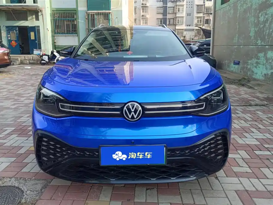 Volkswagen ID.6 CROZZ