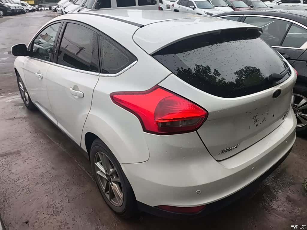 Ford Focus, 2016 23