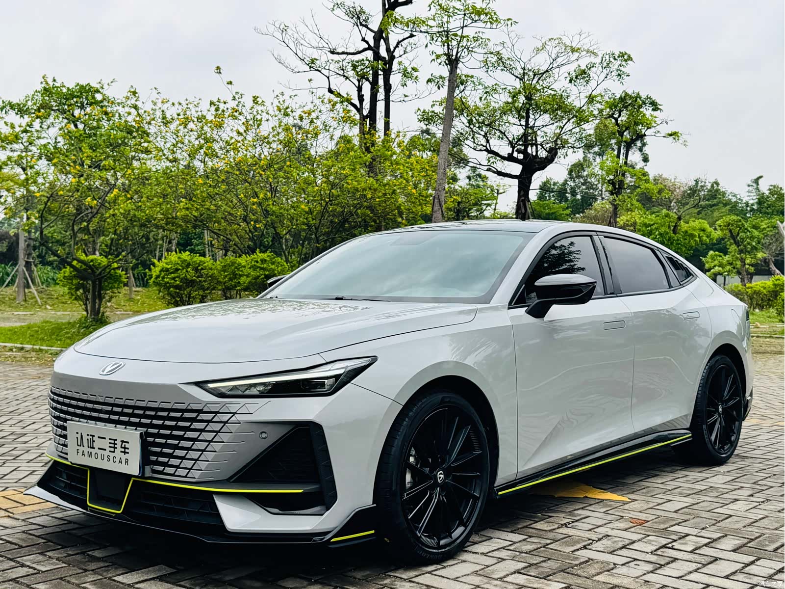 Changan UNI-V, 2023 1