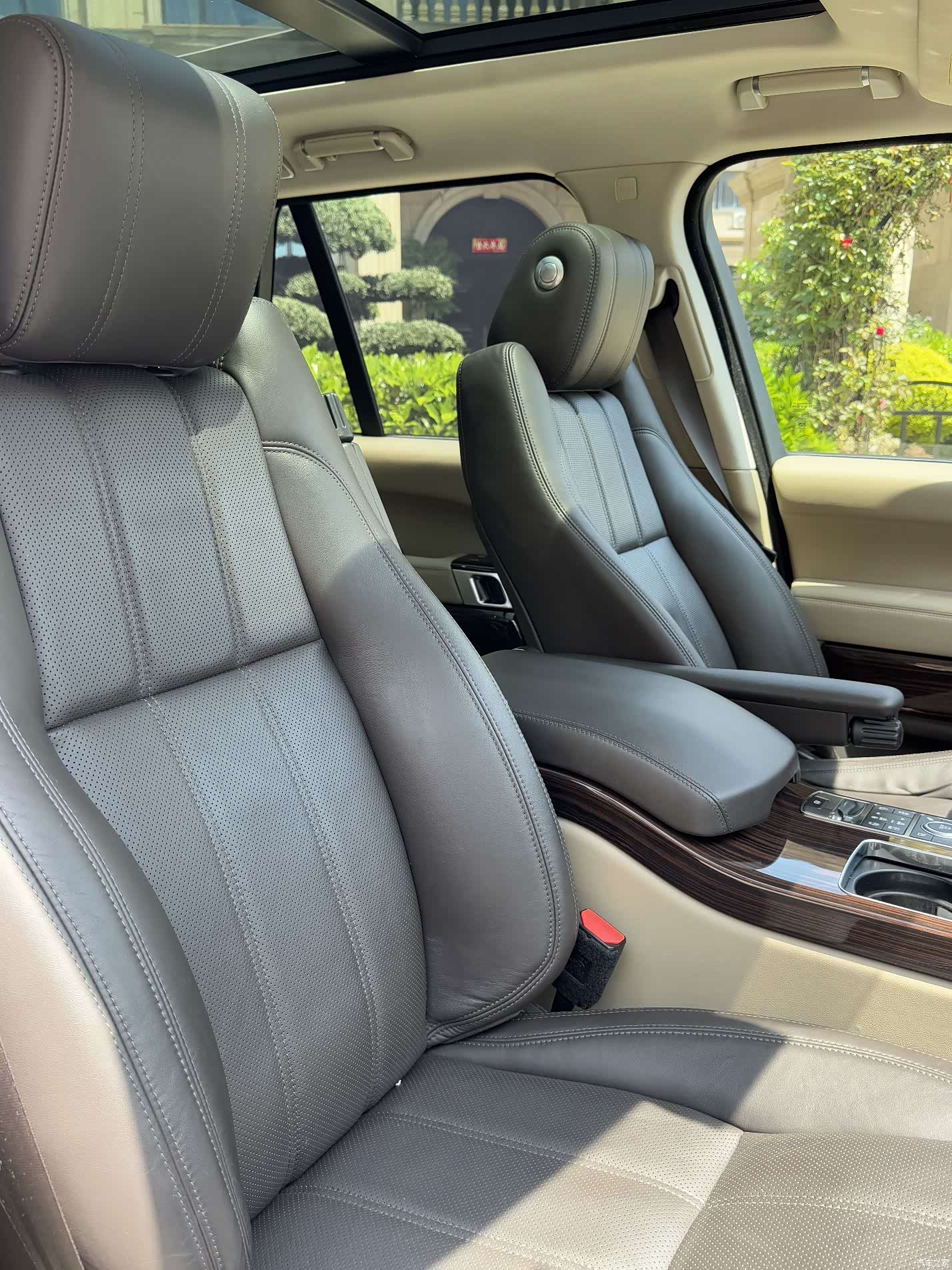 Land Rover Range Rover, 2018 12
