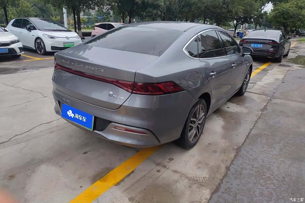 BYD Qin, 2022 3