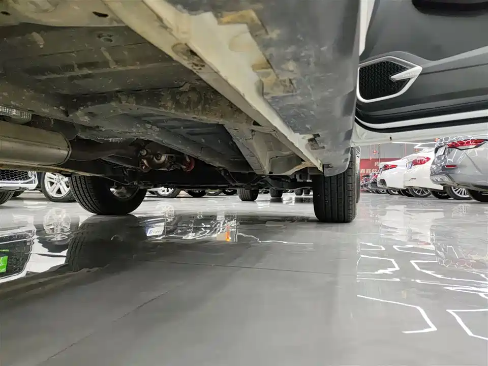 Geely Vision X6