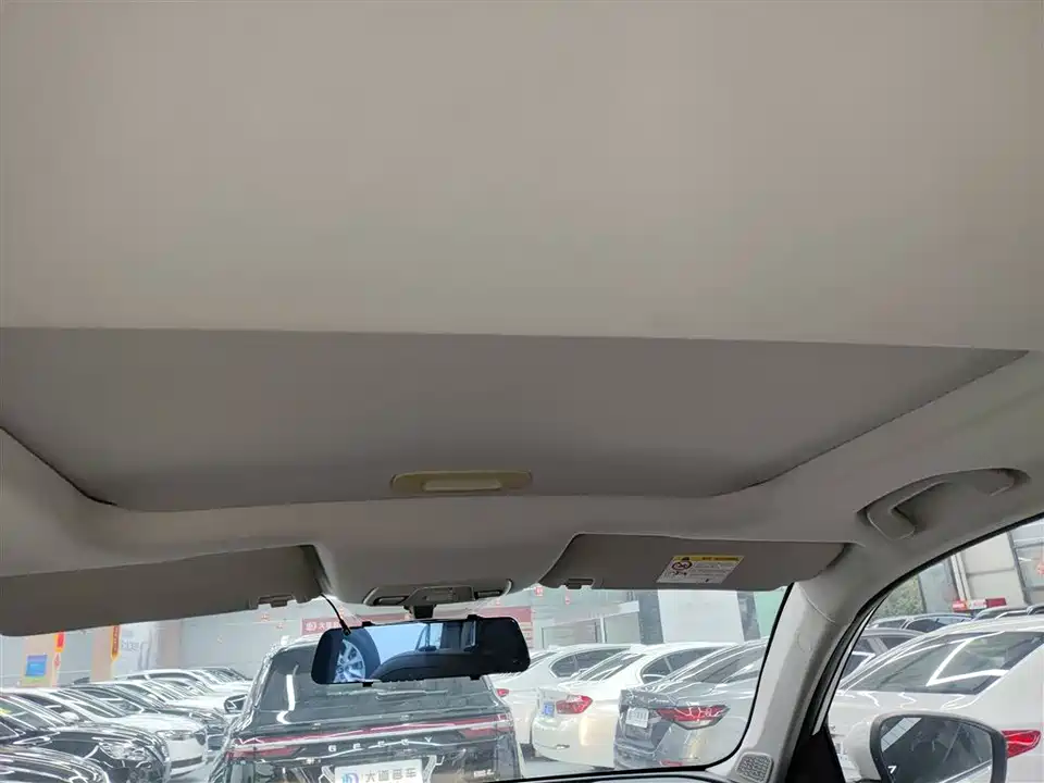 Geely Vision X6