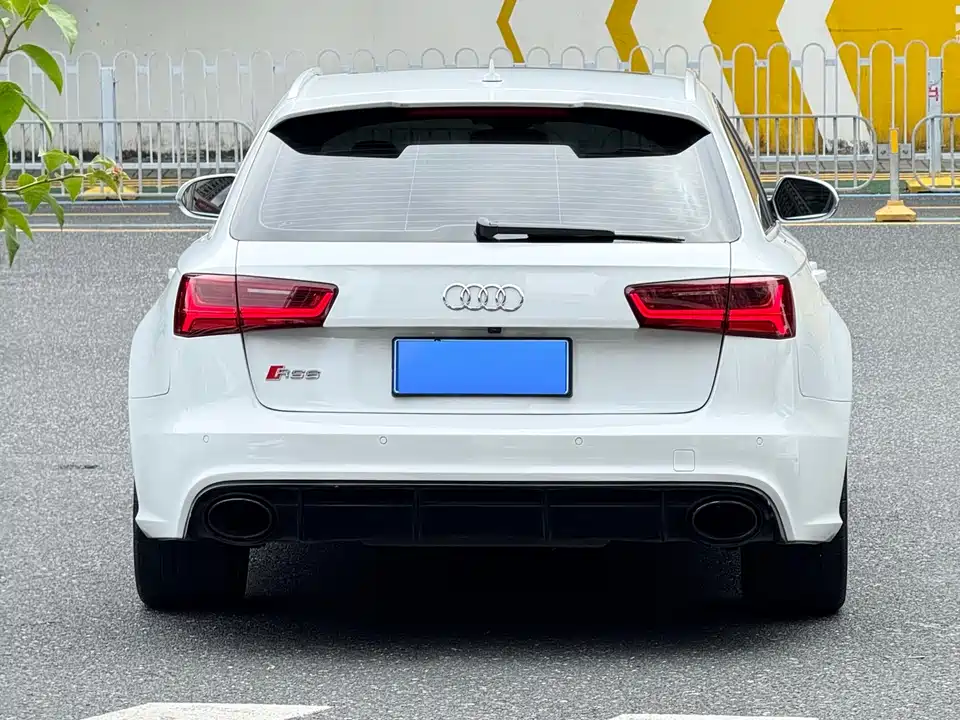 Audi RS 6