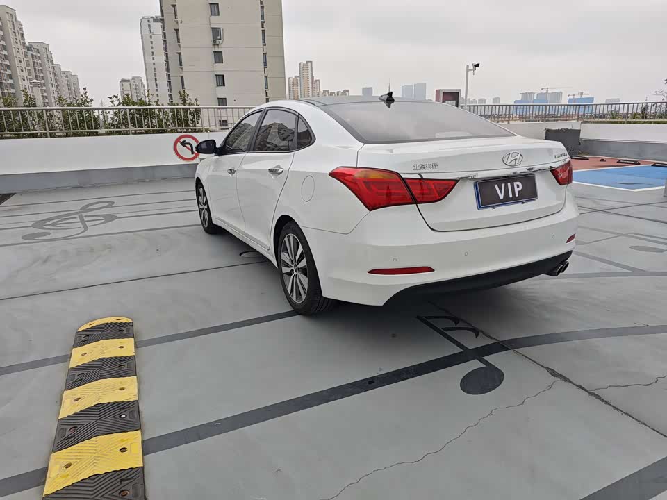 Hyundai Name picture