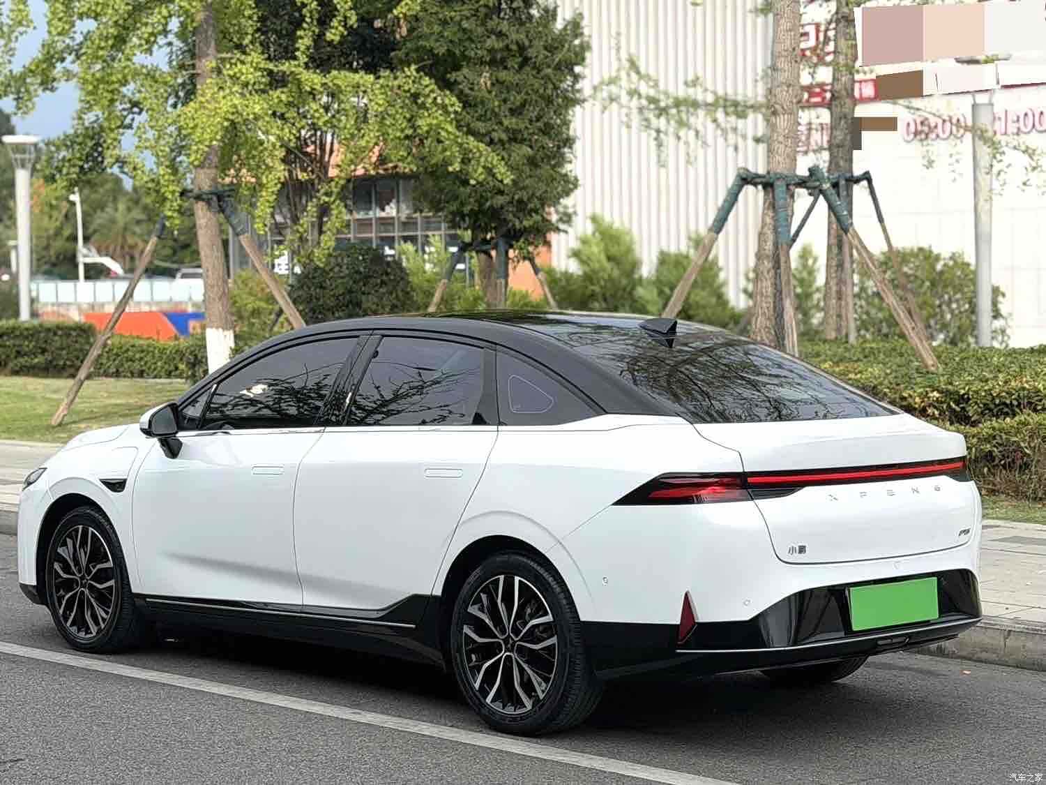 Xpeng P5, 2022 8