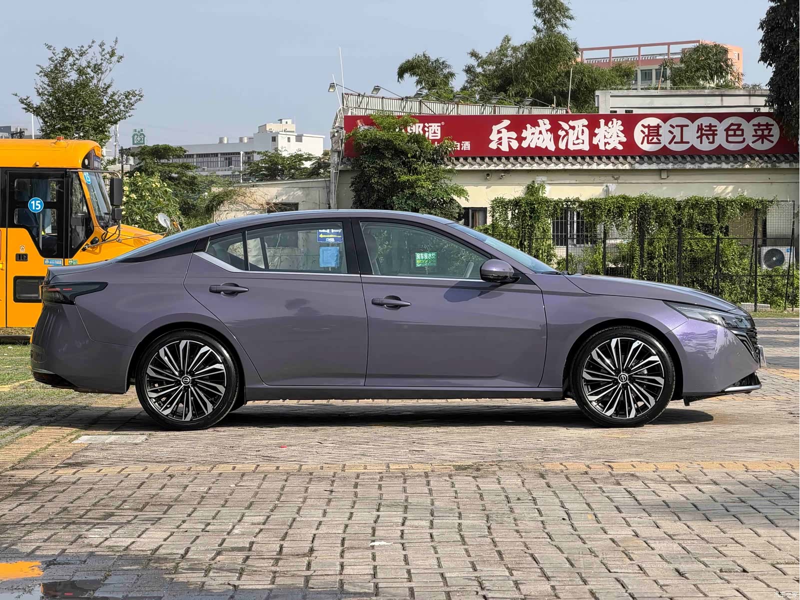 Nissan Teana, 2025 10