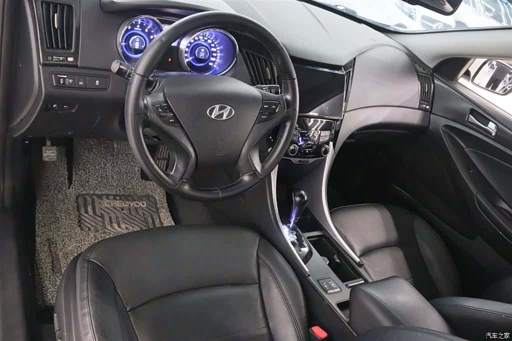 Hyundai Sonata, 2013 11