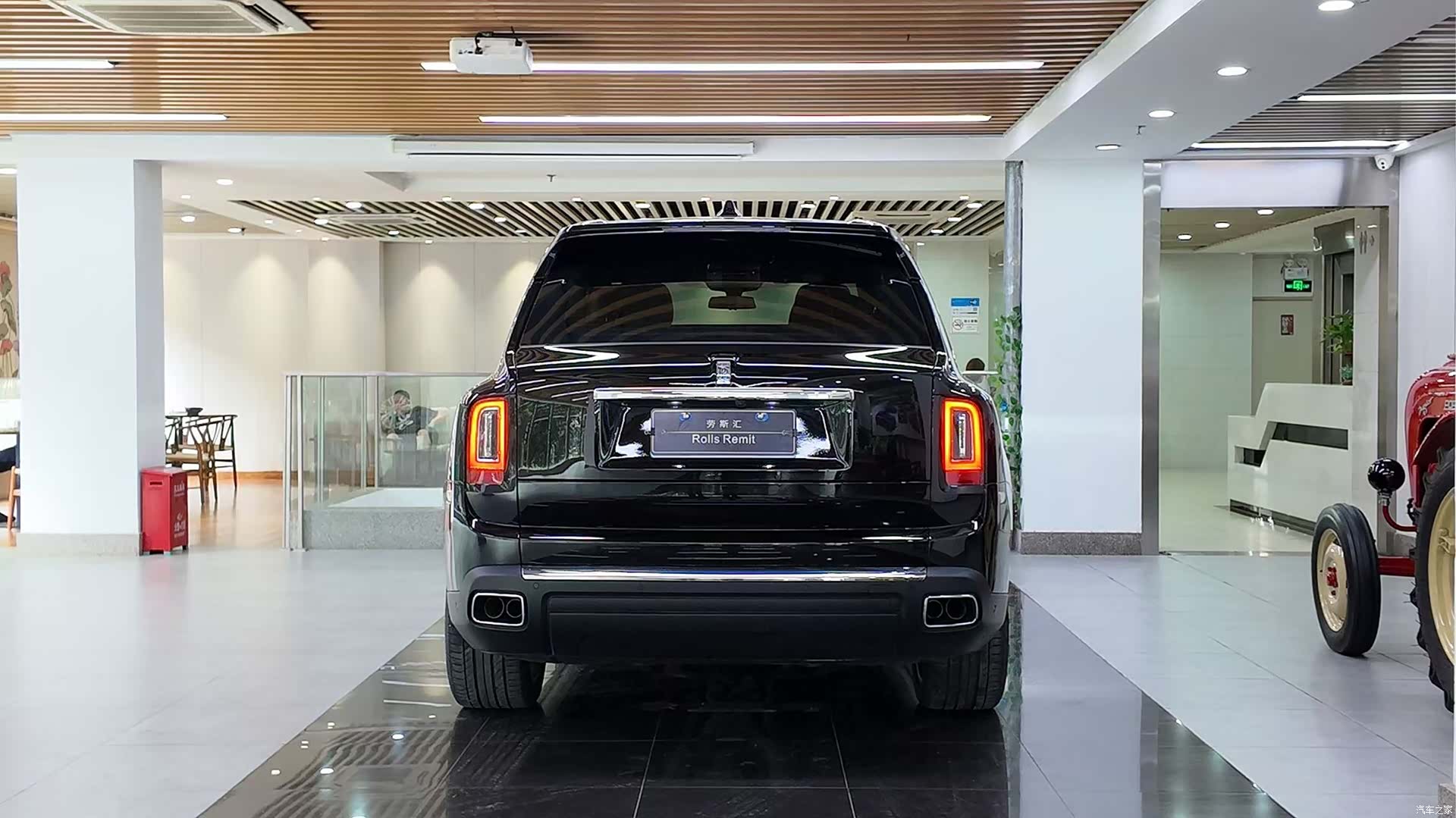Rolls-Royce Cullinan, 2024 все фото