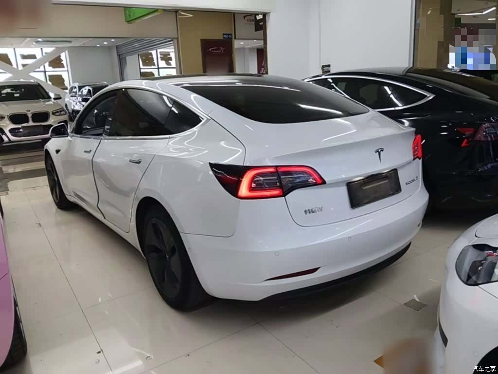 Tesla Model 3, 2020 все фото