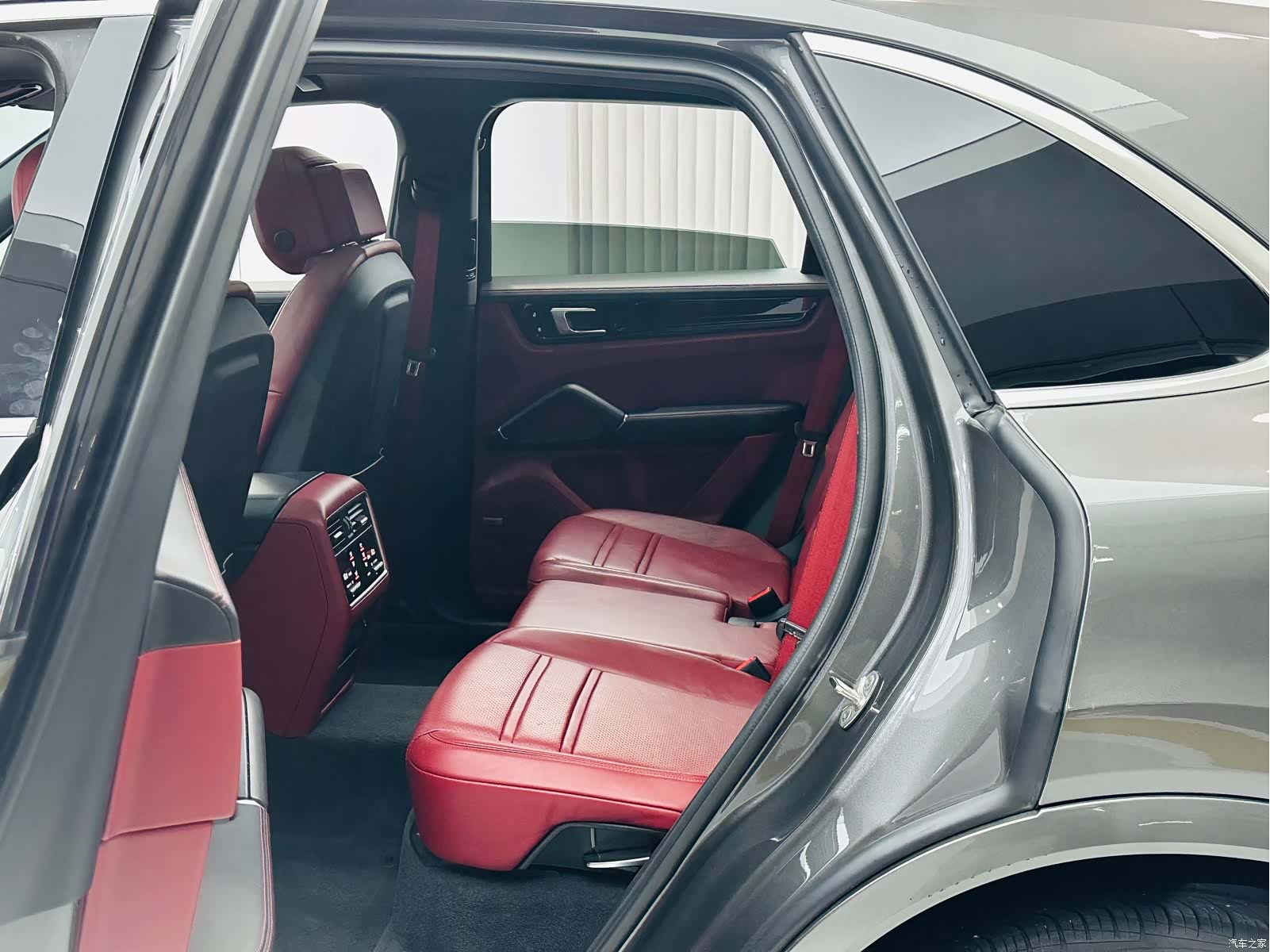 Porsche Cayenne, 2021 13