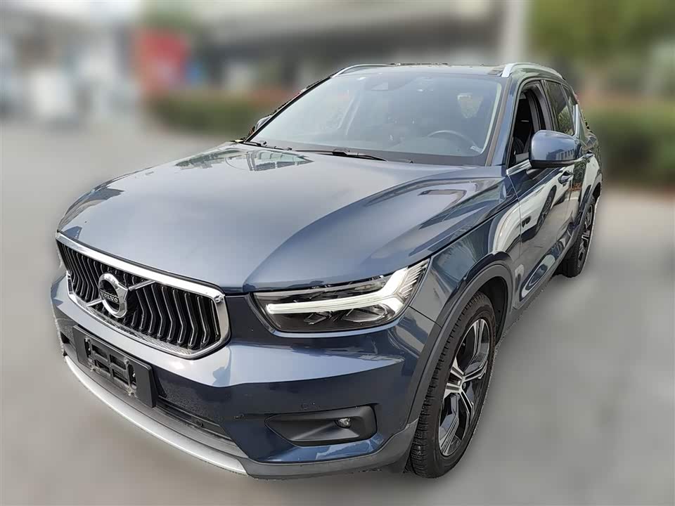 Volvo XC40