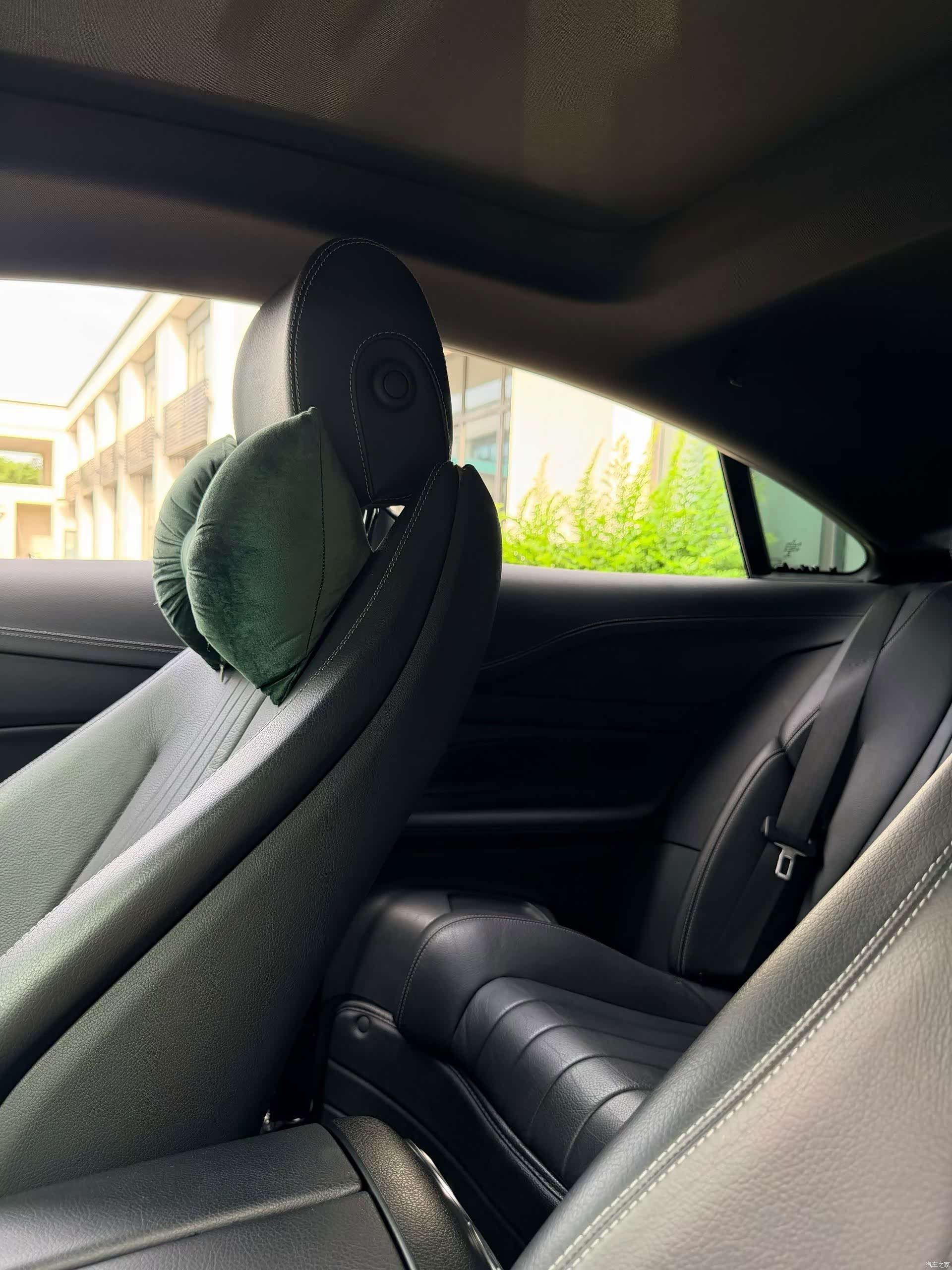 Mercedes-Benz E-Class, 2018 8