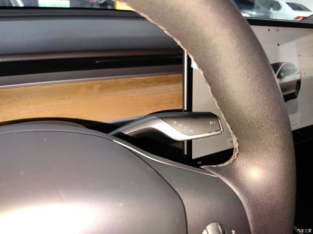 Tesla Model Y, 2022 11