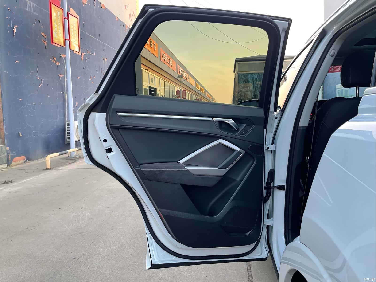 Audi Q3, 2021 10
