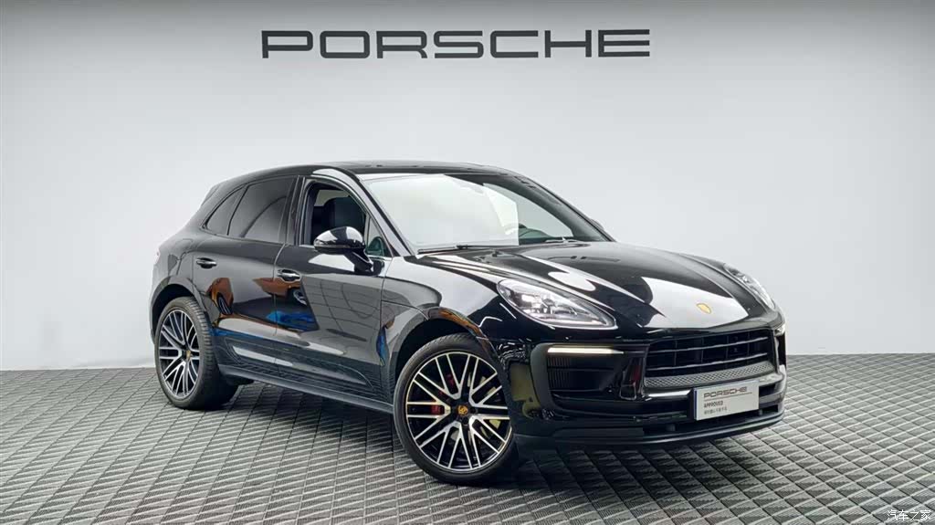 Porsche Macan, 2023 3