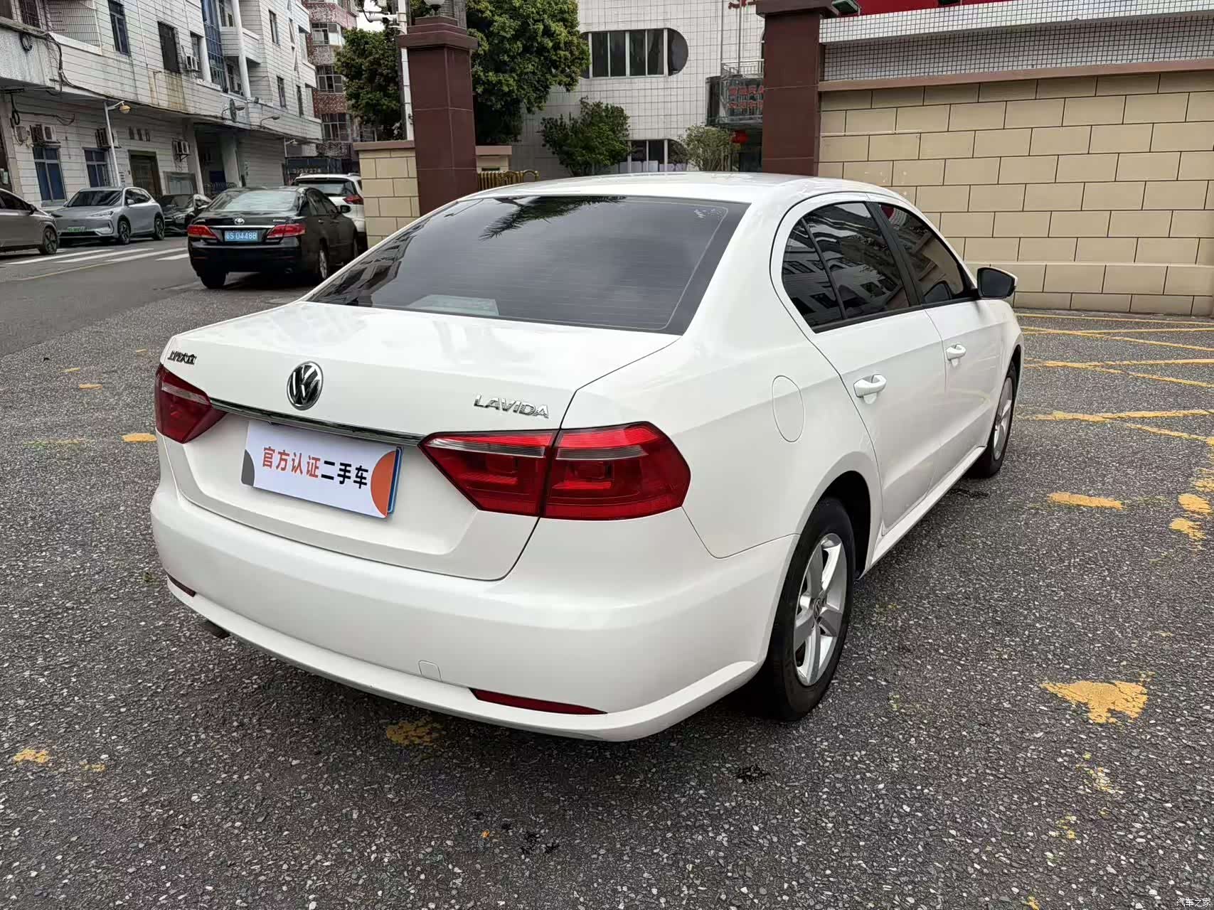 Volkswagen Lavida, 2017 все фото
