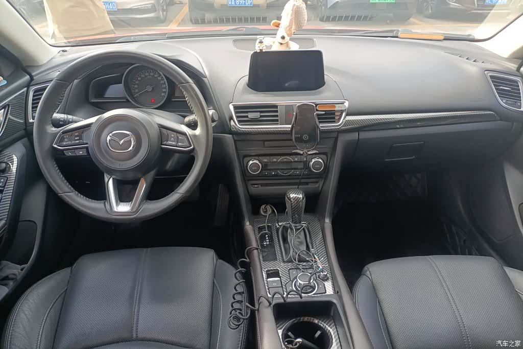 Mazda Mazda3, 2018 12