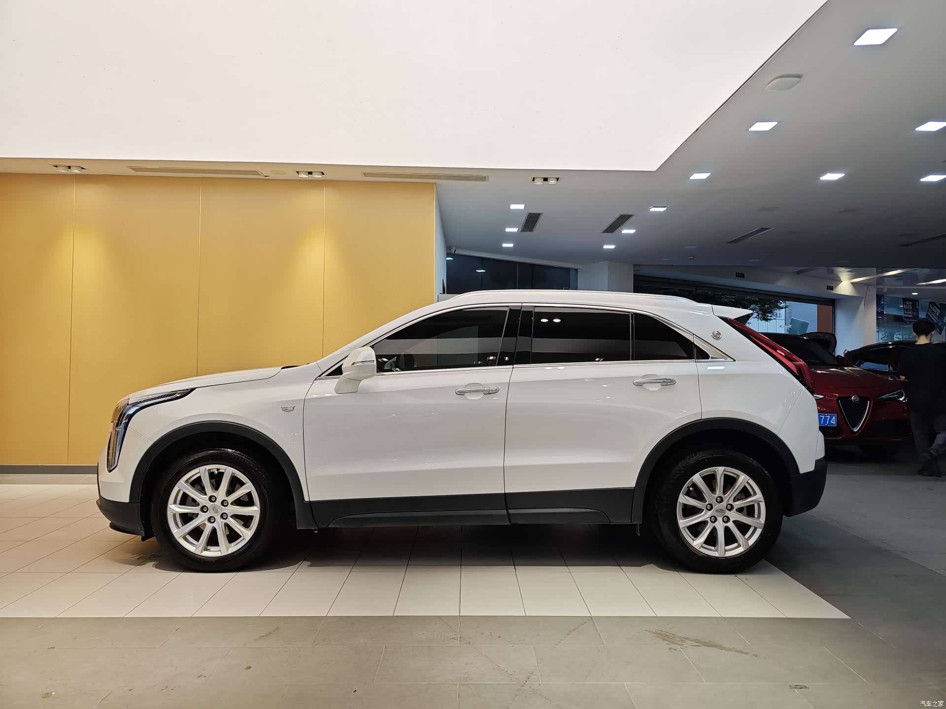 Cadillac XT4, 2021 7