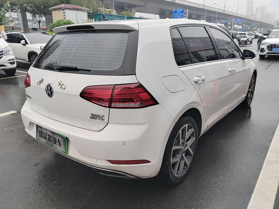 Volkswagen golf