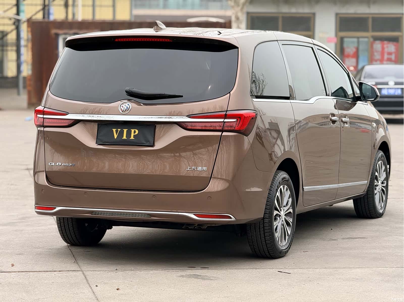 Buick GL8, 2022 4