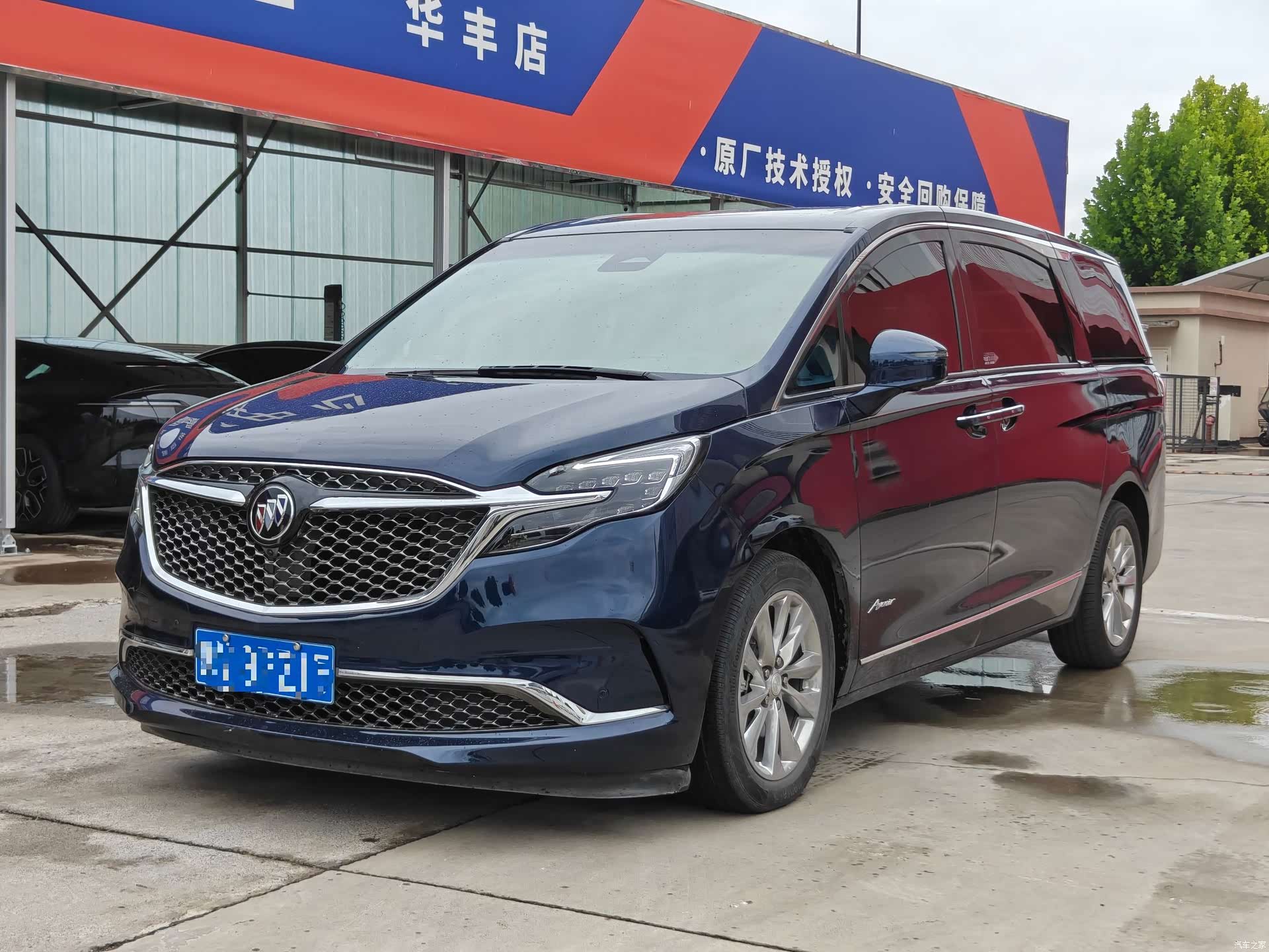 Buick GL8, 2021 1