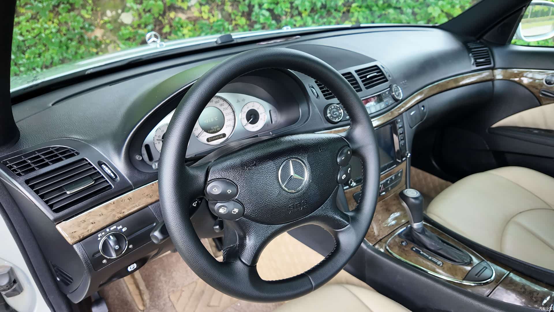 Mercedes-Benz E-Class, 2008 51