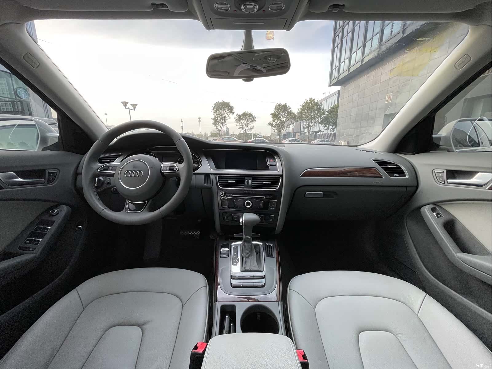 Audi A4L, 2014 8
