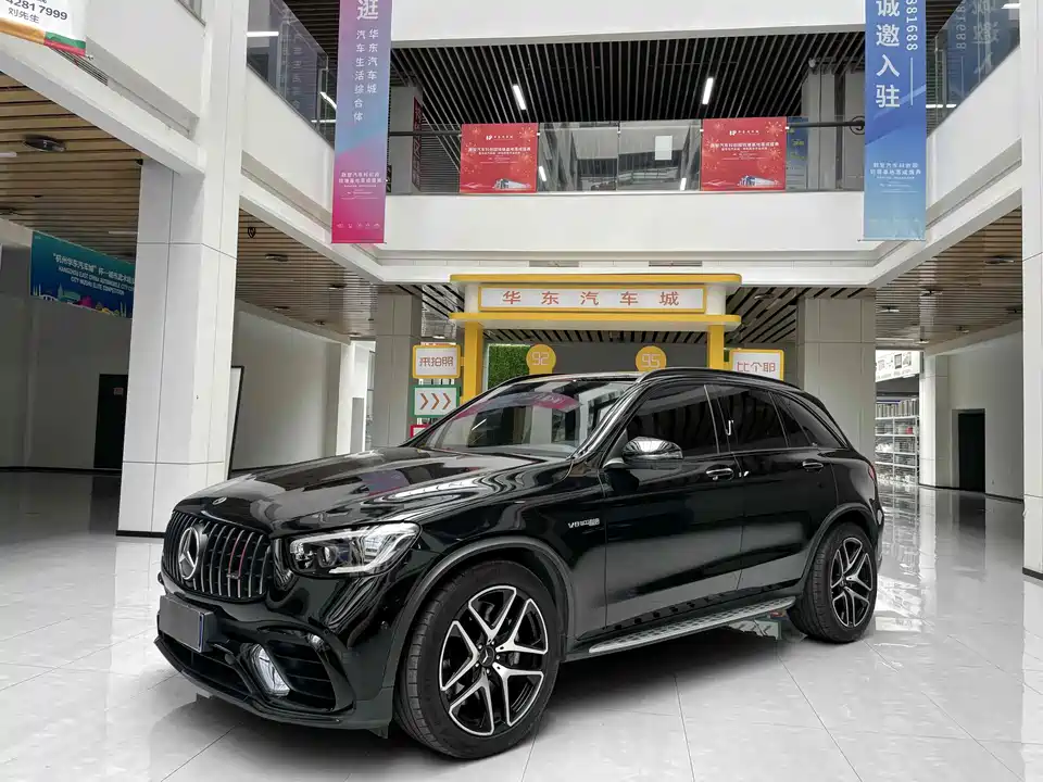 Mercedes-Benz GLC AMG