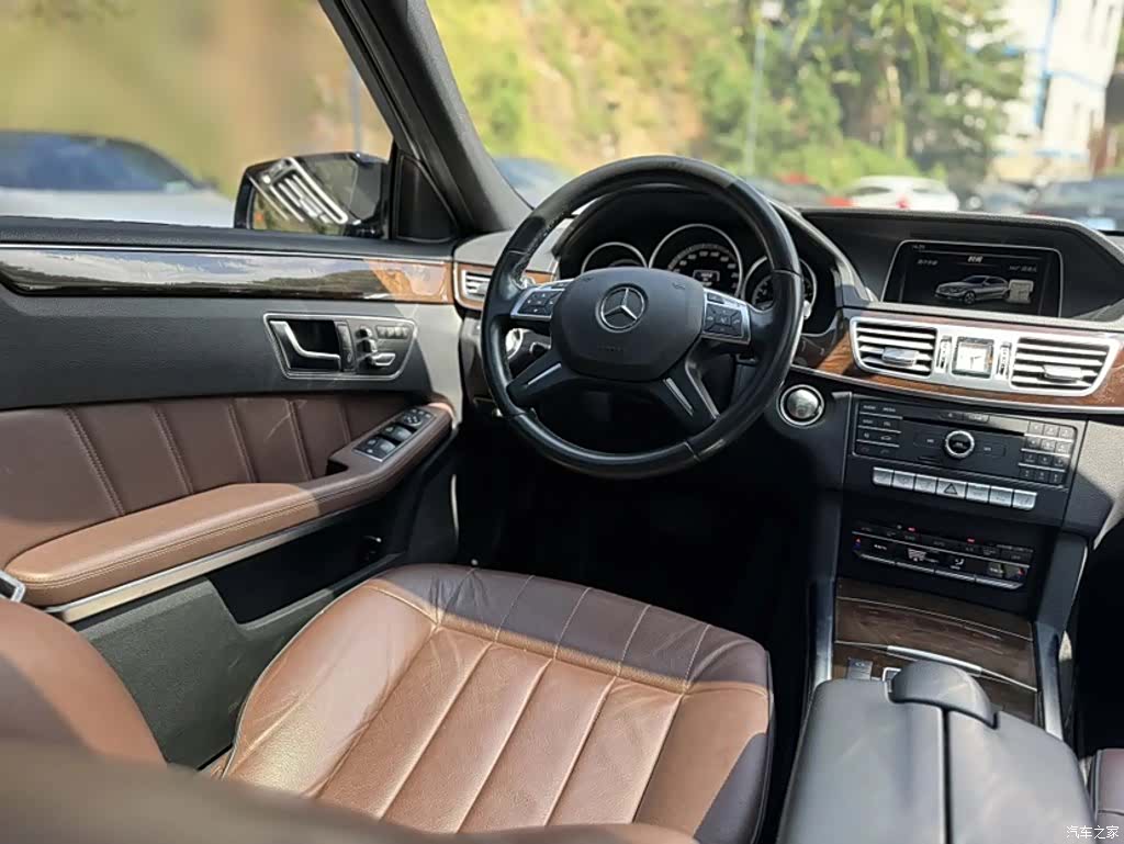 Mercedes-Benz E-Class, 2015 16