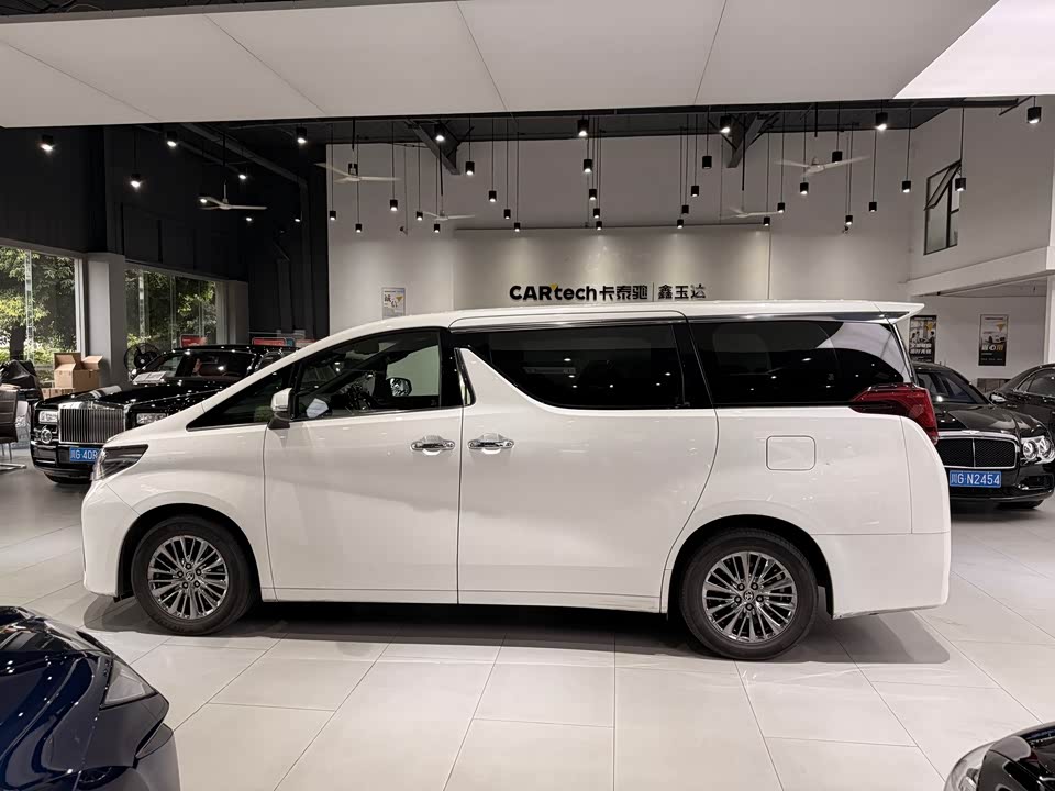 Toyota Elfa Toyota Elfa